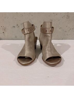 Nicole Antique Gold Leather Talullah Open Toe Open Heel Shootie - Size 6.5
